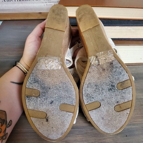 Fergalicious KRAZY Slingback Wedge Sandals Sheer Lace Mesh womens sz 8 - Picture 7 of 8